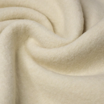 Лоден молочный итальянский