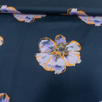 Вискоза саржевая синяя с сиреневыми цветами