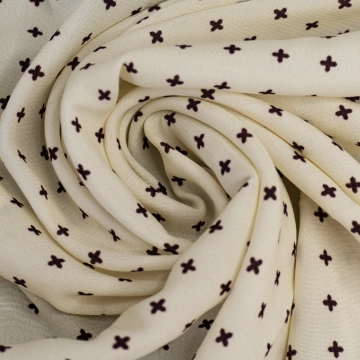 Вискоза креп молочная с крестиками