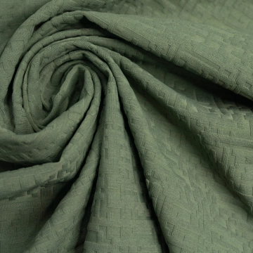 Трикотаж фактурный зеленый тетрис