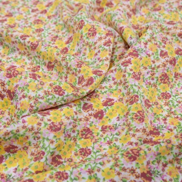 Вискоза плотная в желто-бордовые цветы