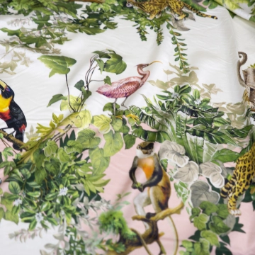 Шелк атлас люкс с животными