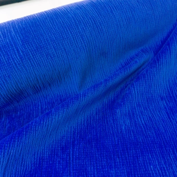 Бархат жатый синий ультрамарин