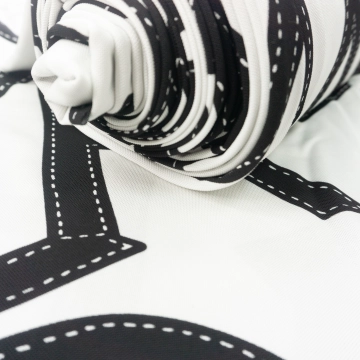 Вискоза трикотаж масло черные буквы на белом