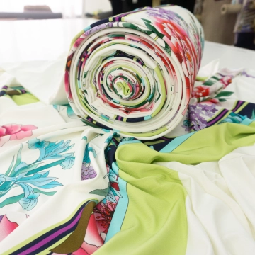 Трикотаж вискоза масло купон цветы 160 см